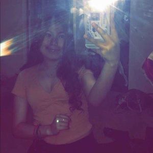 Meet your Posher, Celeste